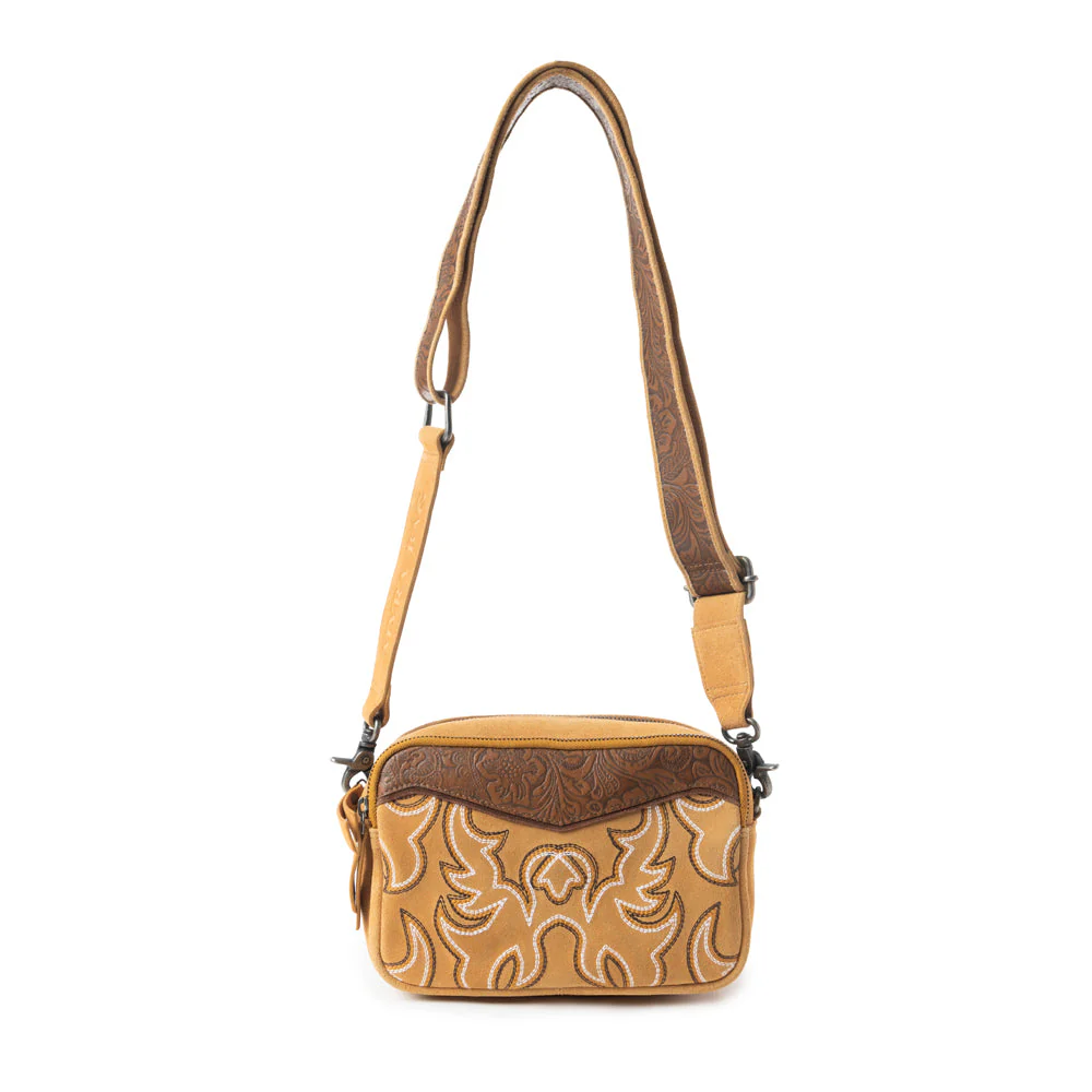 8157-marla-range-shoulder-bag-in-camel-1.webp