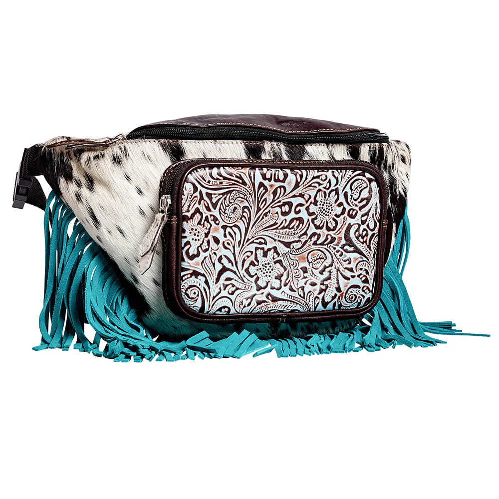 8170-marta-plains-fringed-fanny-pack-bag-1.webp