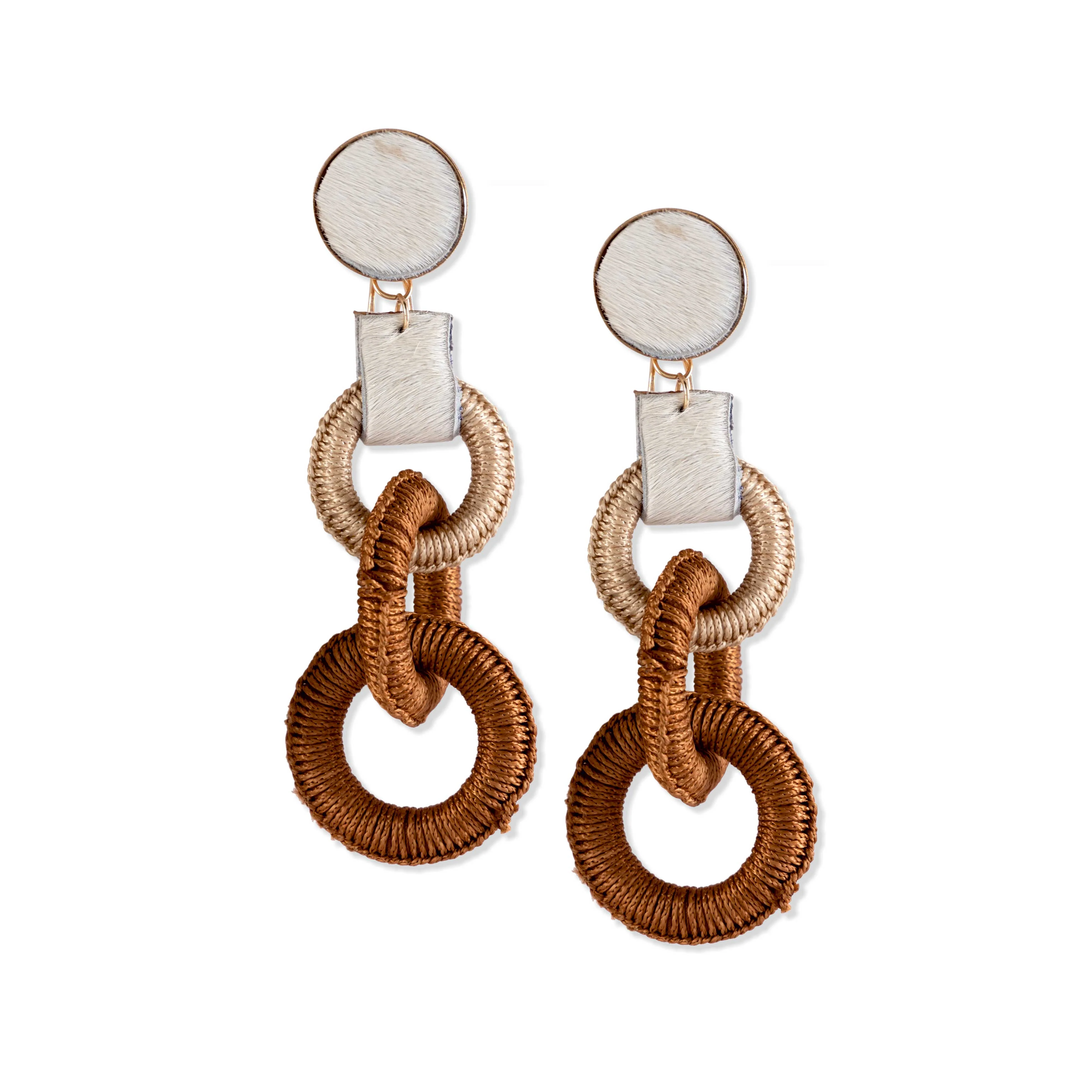 8250-memes-earring-1.webp