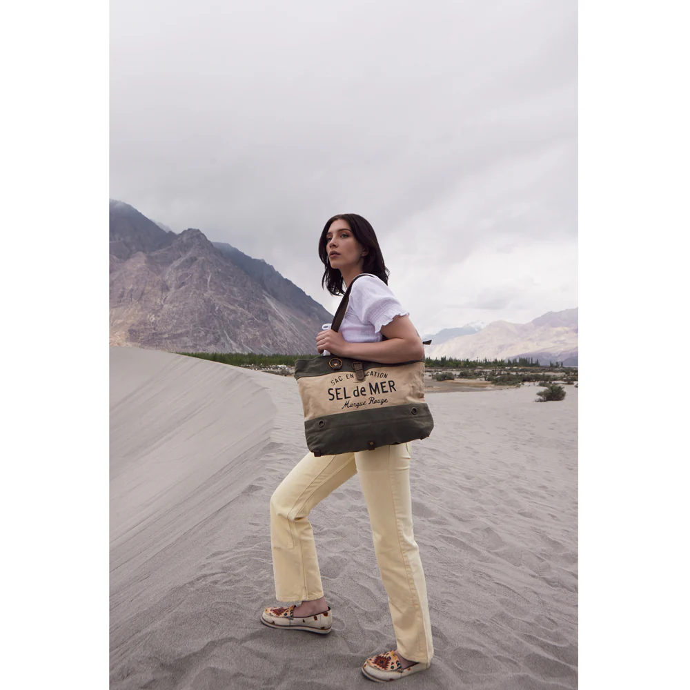 8540-mindset-tote-bag-1.webp