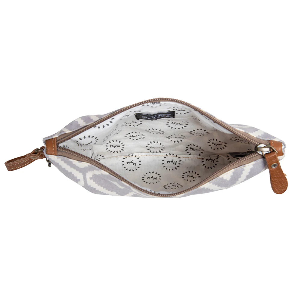 8603-mist-weaver-pouch-1.webp