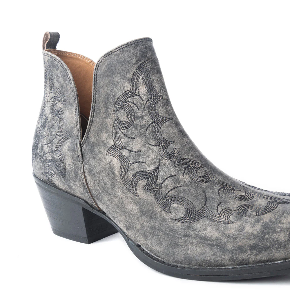 8704-moonlight-on-the-mesa-booties-in-crackle-black-1.webp