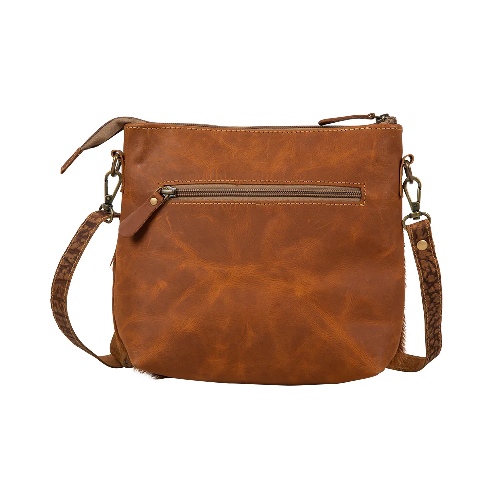 8802-mountain-view-leather-hairon-bag-1.webp