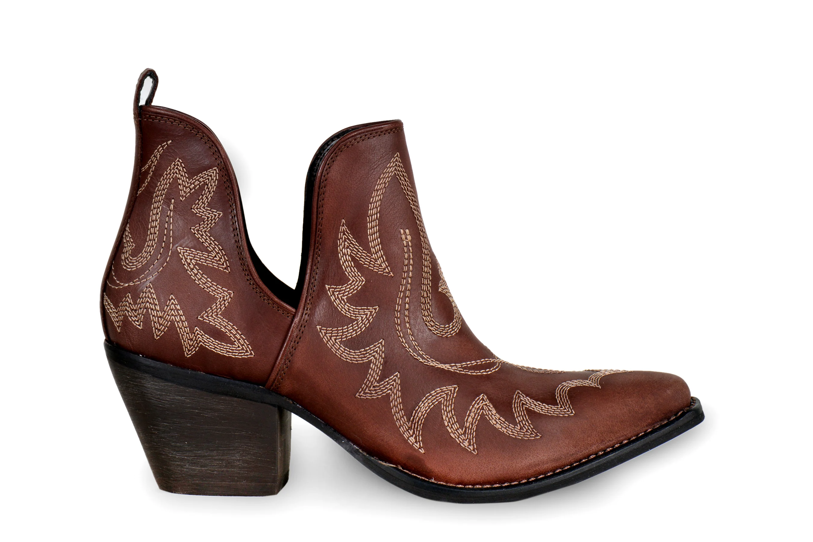 9089-myra-katherine-leather-boots-for-women-pointed-toe-heels-with-classic-embroidered-detail-for-rodeo-escapes-1.webp