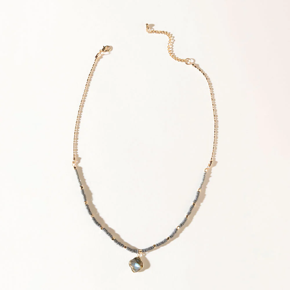 9554-odessa-stone-necklace-in-shadow-quartz-1.webp