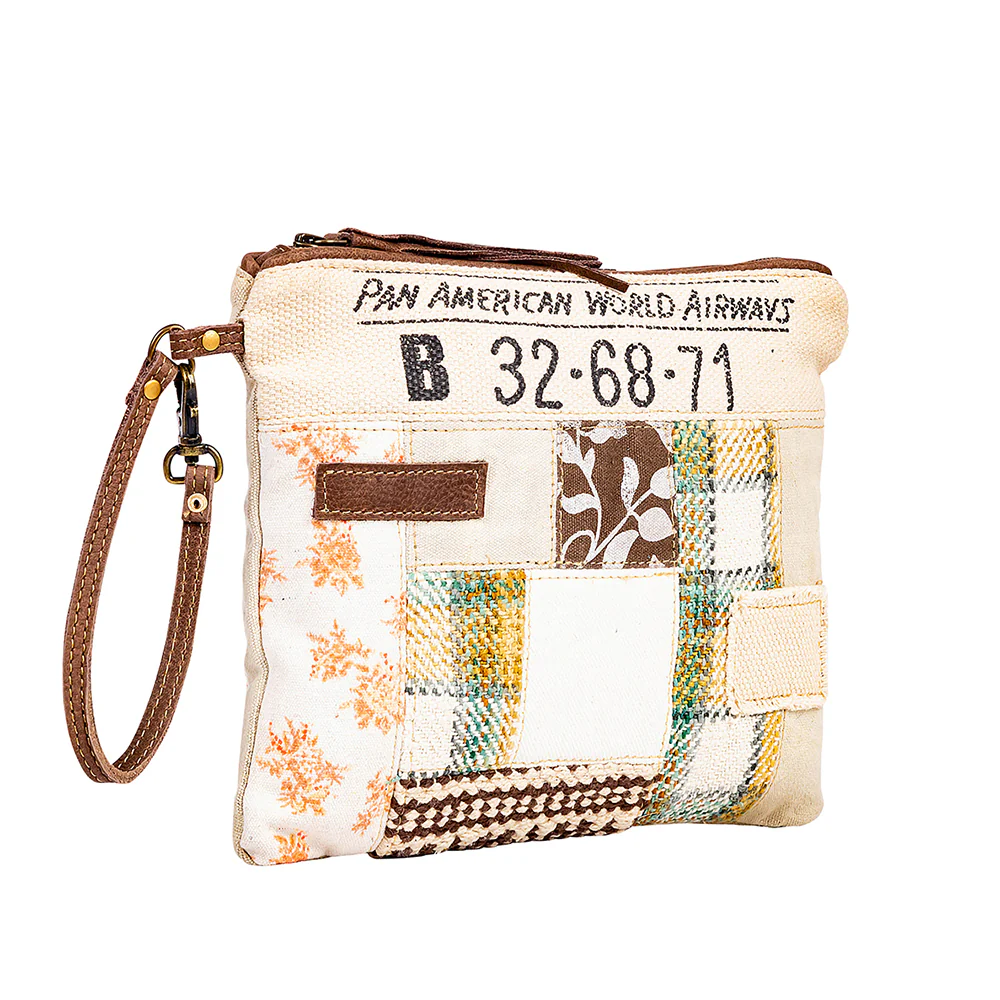 9804-pan-american-world-airways-pouch-1.webp