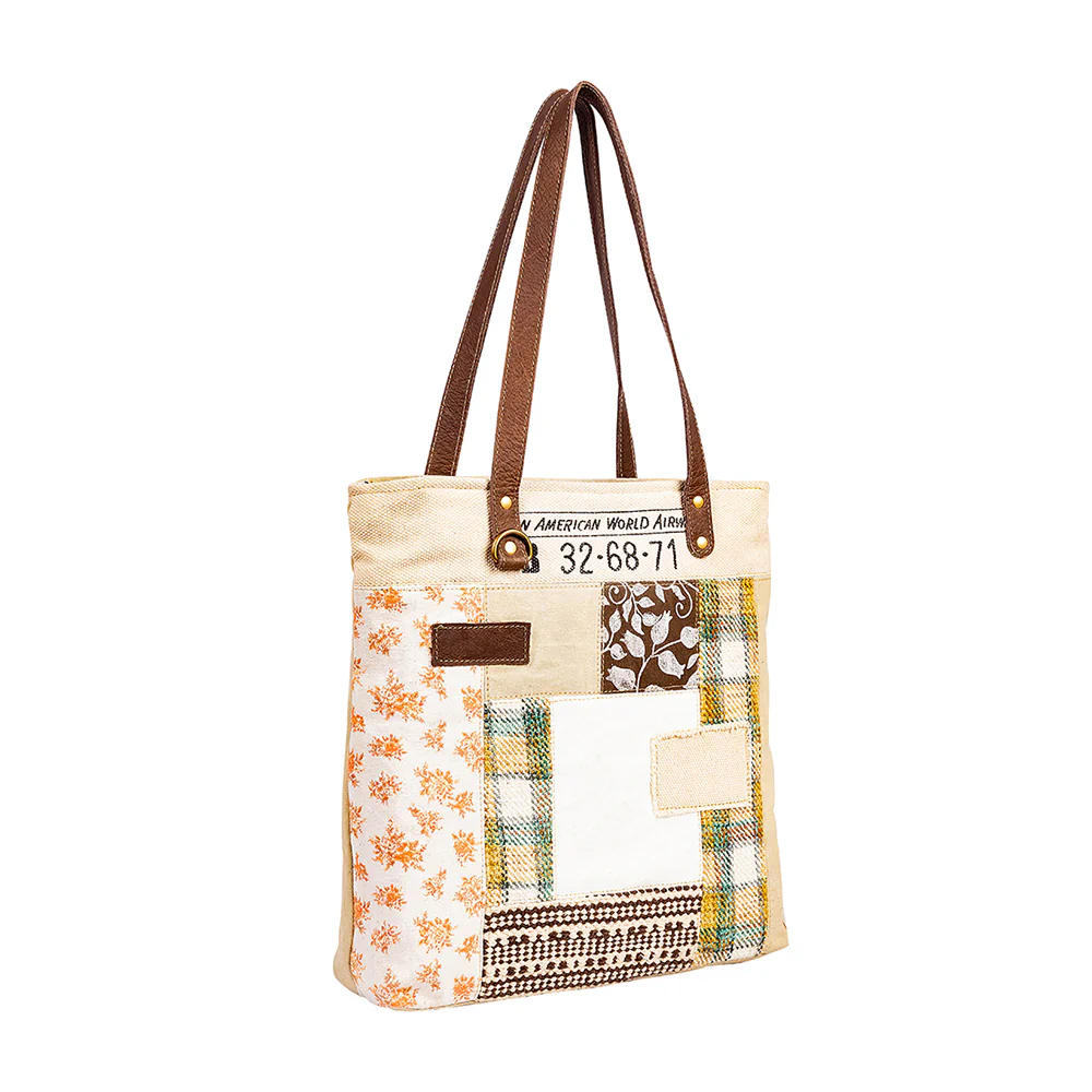 9805-pan-american-world-airways-tote-bag-1.webp