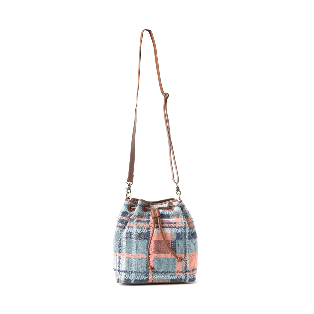 9854-pastel-desert-sunrise-bucket-bag-in-blue-1.webp
